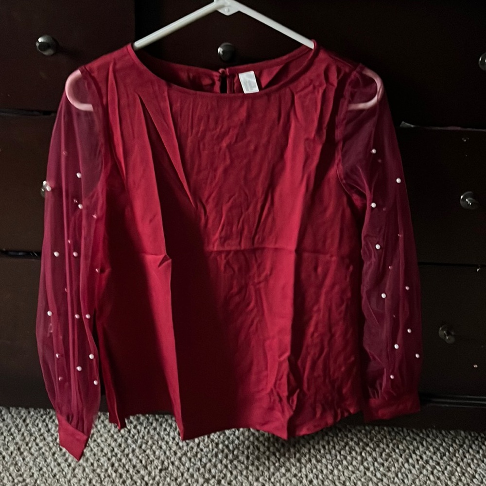 Wonderful shirt for fancy nights out!